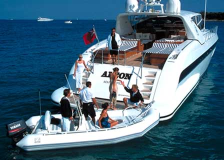 yachtline2del_lg3.jpg